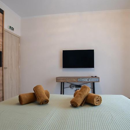 Elegance Suites Plataria Exterior photo