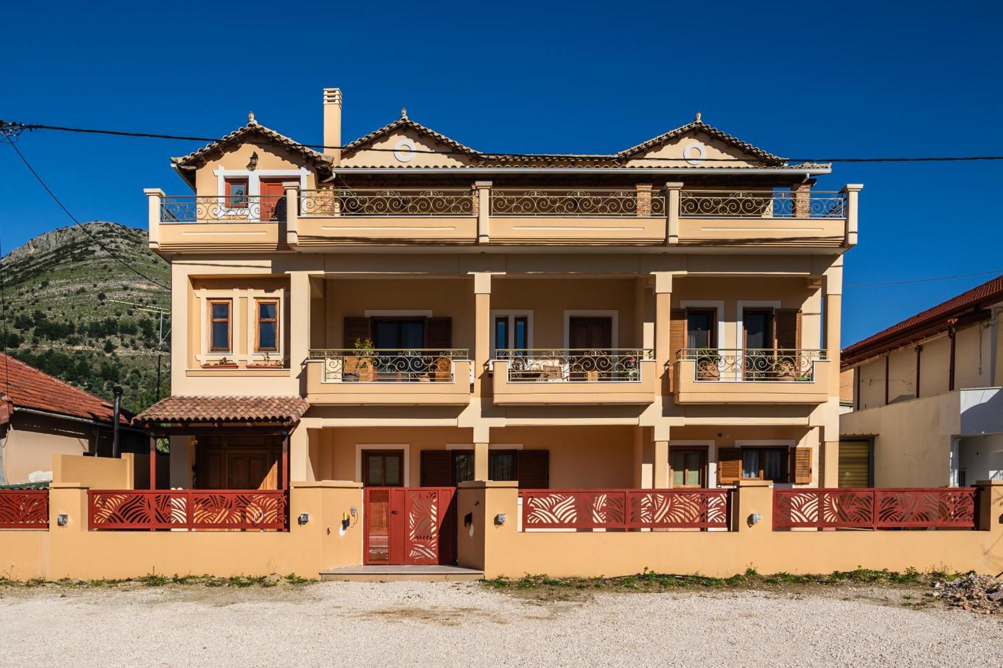 Elegance Suites Plataria Exterior photo